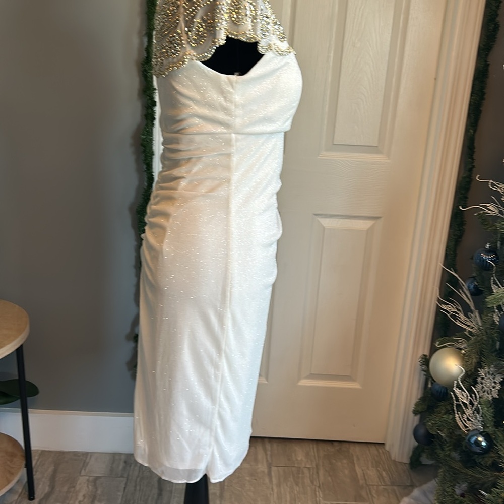 White new dress - Picture 12 of 15